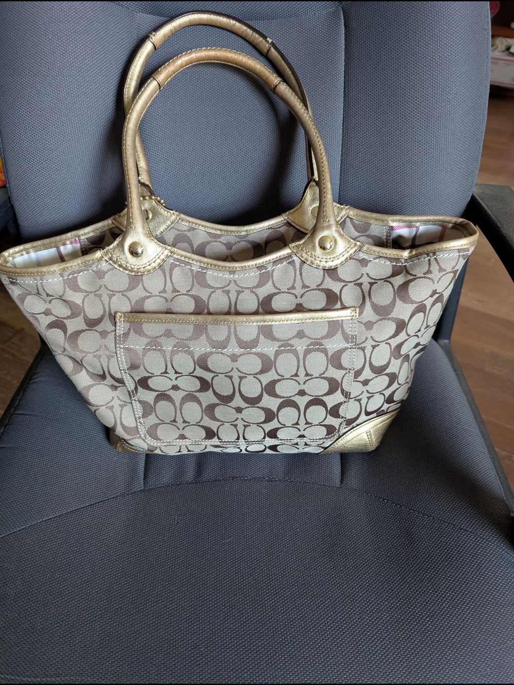 Coach Khaki And Gold Bleecker Tote Bag - Picture 4 of 9